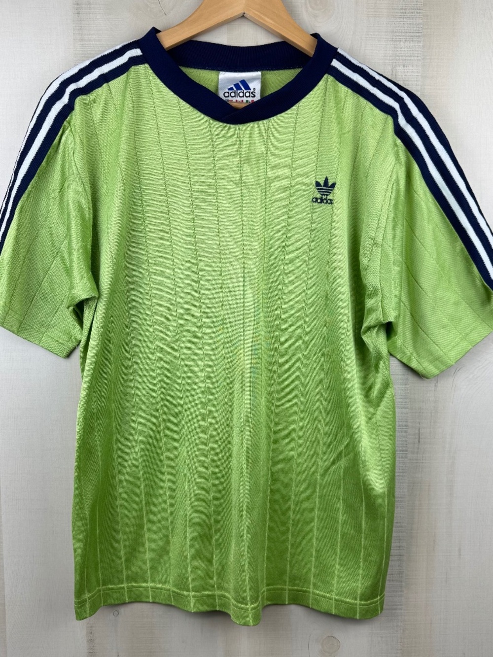 Vintage 1990s Adidas Men’s Short Sleeve Soccer Jersey Bright Green Sz Large FLAW